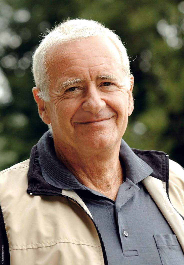 Mike R.
